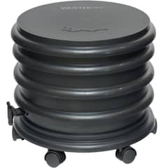 De 2 à 4 plateaux avec jardinière en option, 13 litres utiles par plateau