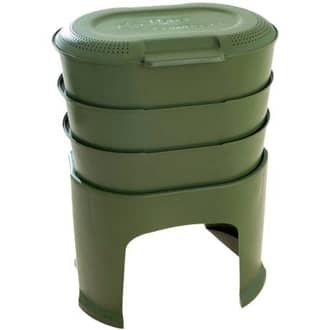 2 ou 3 plateaux, 14 litres utiles par plateau