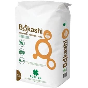 Paillage de Bokashi EM pour le sol